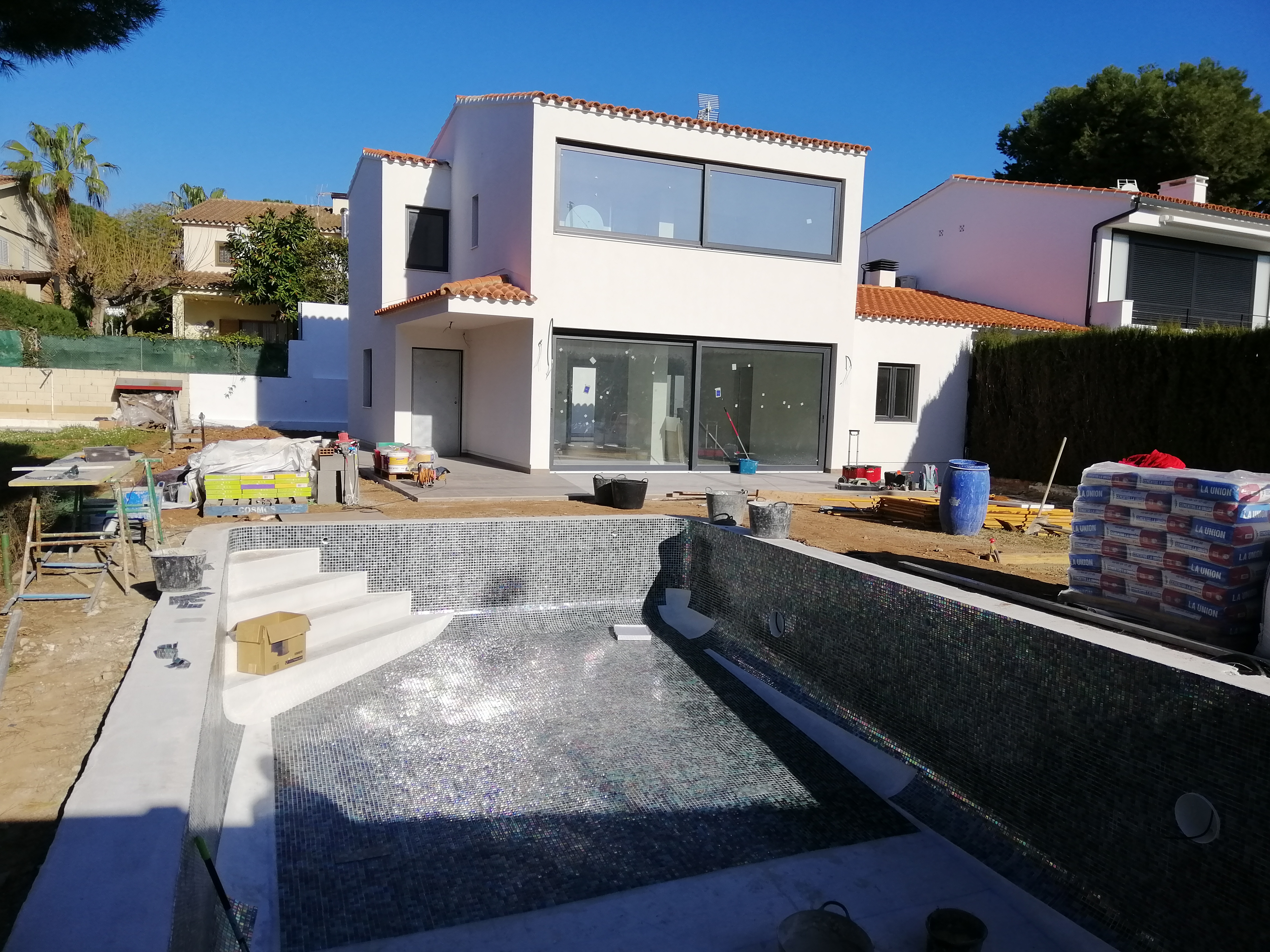 Rehabilitación de piscina en Benicasim